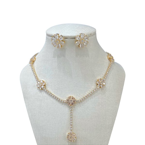 Conjunto Folheado Ouro 18k e Prata 925 Gravatinha Riviera Flor Cravejada