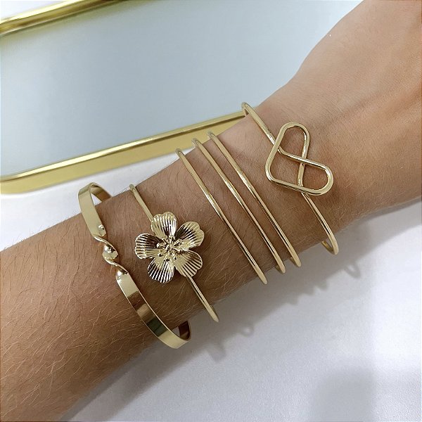 kit 4 Bracelete Bijuteria Dourado e Prata Flor