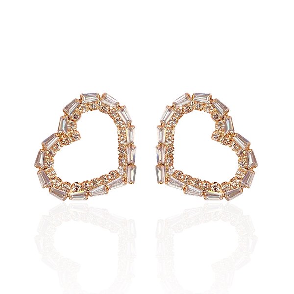 Brinco Folheado Ouro 18k e Prata 925 Coração Vazada Cravejada