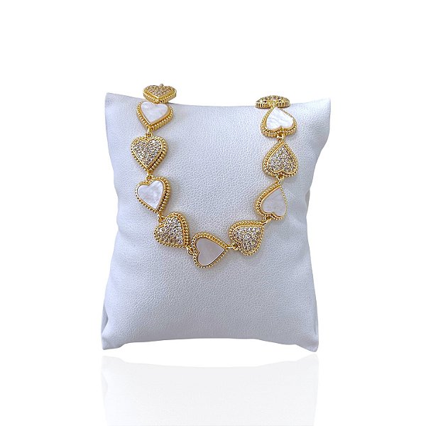 Pulseira Folheada Ouro 18k e Prata 925 Inspired Corações Madrepérola Cravejado