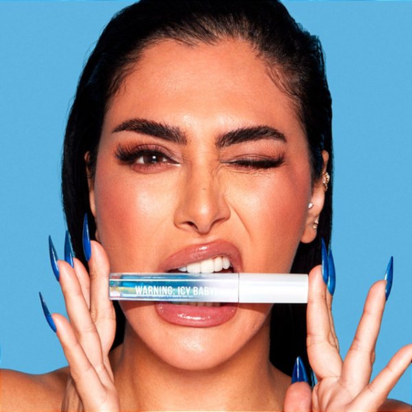 Huda Beauty - Silk Balm Icy