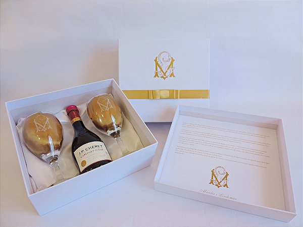 Taça de Vinho - Kit Duplo + Mensagem Interna + Espaço 250ml