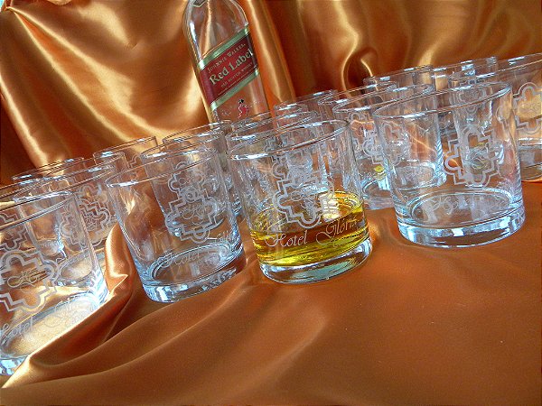 Copo de Whisky Presente Corporativo