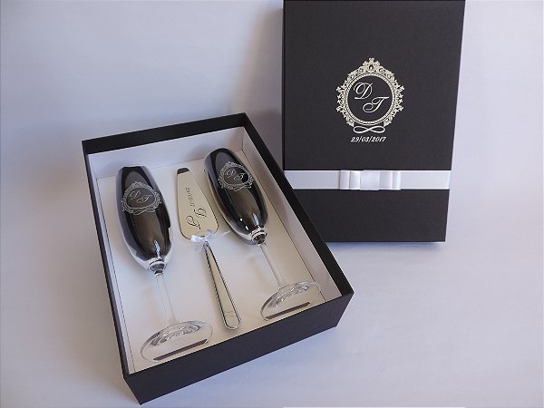 Kit com espátula Personalizada + Taças de Cristal 03