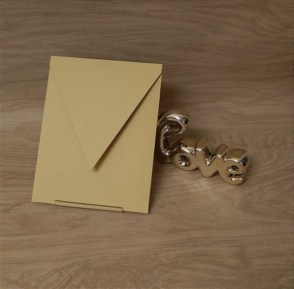Envelope vertical de Bico em papel Sahara