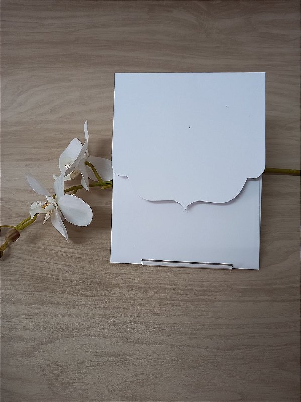 Envelope Vertical com acabamento diferenciado