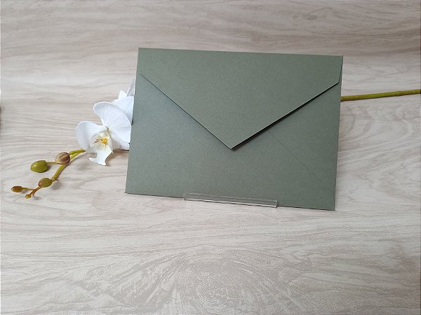Envelope Tradicional Verde Oliva
