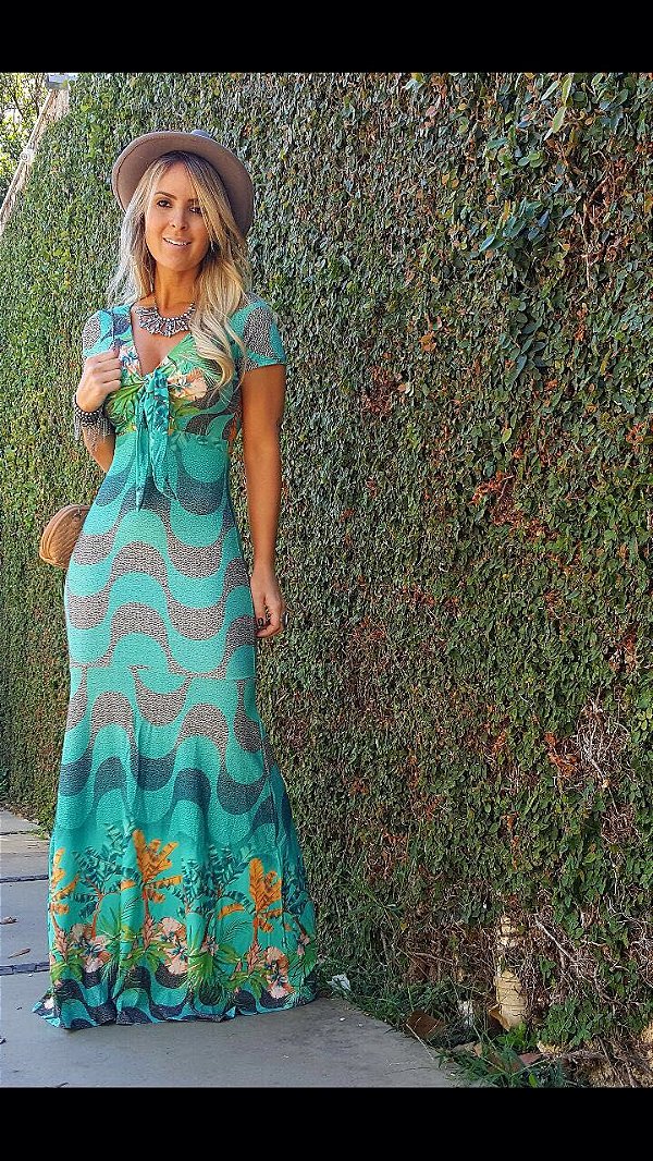 Vestido longo sereia em tons verdes e estampa divina copacabana