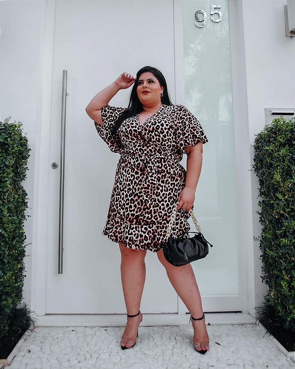 Vestido plus envelope com manguinha - Animal print