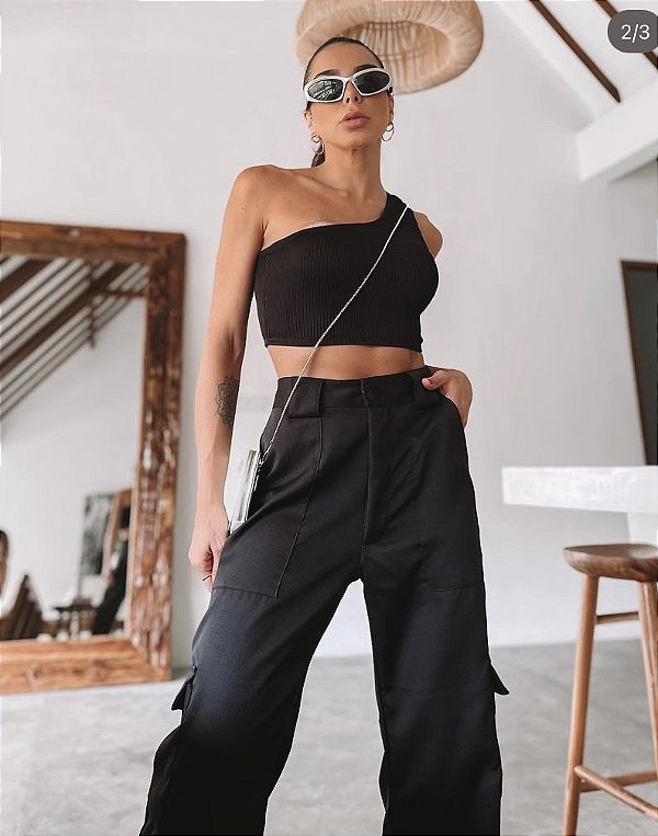 Calça pantalona cargo em alfaiataria Angel - Preto - Madame Ninna - loja  online de confeccções femininas