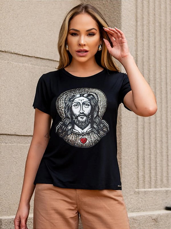 Tshirt Jesus com pedrarias bordados a mão