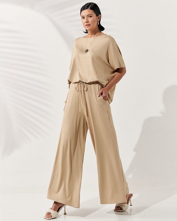 Conjunto de calça pantalona e blusa ampla Milena - Bege