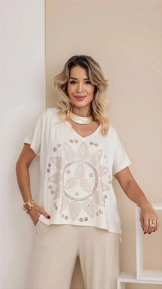 Blusa Feminina com pedrarias Mandala - Offwhite