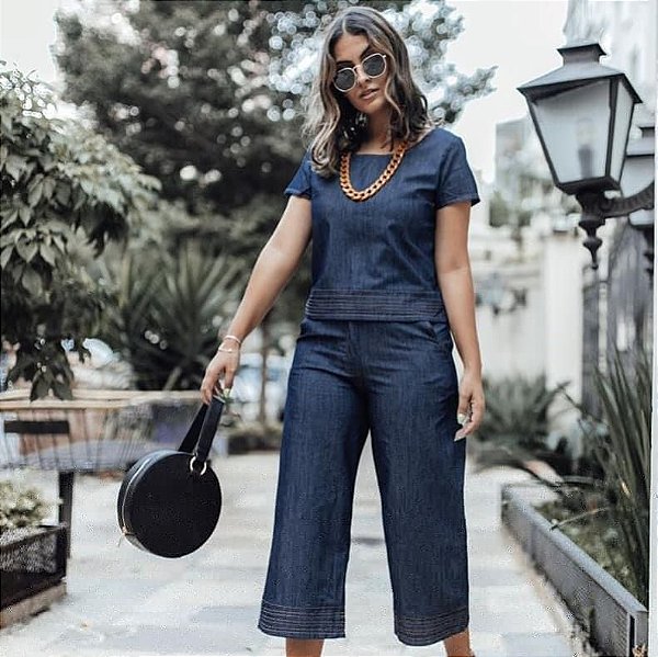 Calça pantacourt jeans com detalhe de pesponto - Madame Ninna - loja online  de confeccções femininas