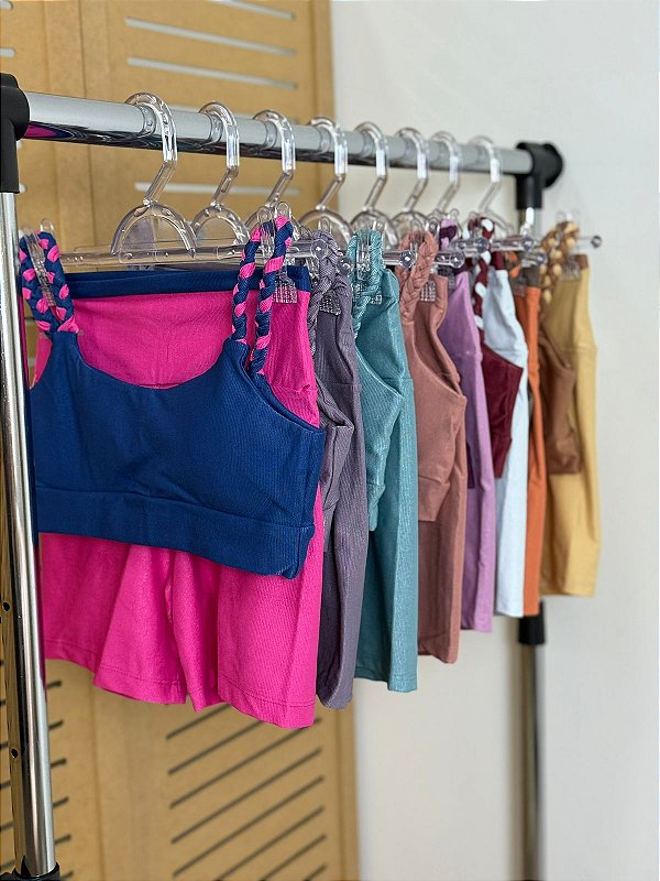 Conjunto short canelado alça trançada