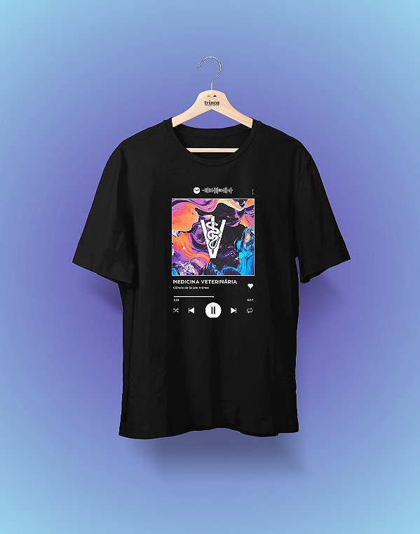 Camisa Universitária - Medicina Veterinária - Playlist - Basic