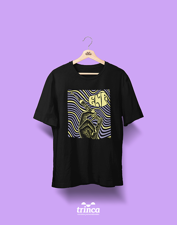 Outlet - Camisa - Enfermagem - Psicodélicos - TROCA NÃO DISPONÍVEL