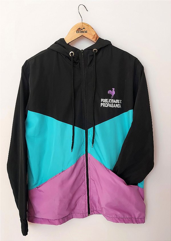 OUTLET - Jaqueta Corta Vento (Com Forro) - Publicidade e Propaganda - Preto/Azul/Rosa (TROCA NÃO DISPONÍVEL) - PEÇA ÚNICA