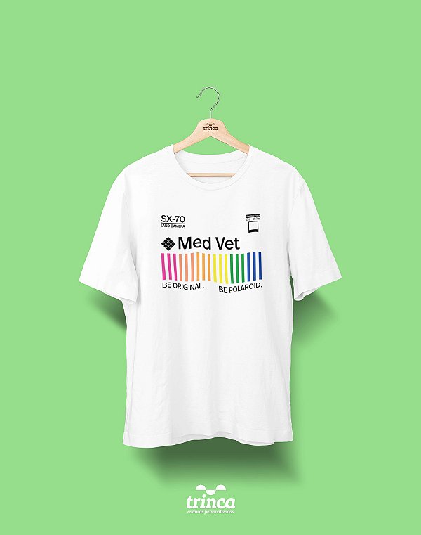Camiseta Universitária - Medicina Veterinária - Polaroid - Basic
