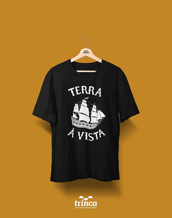 Camisa Universitária História - Terra à Vista - Basic