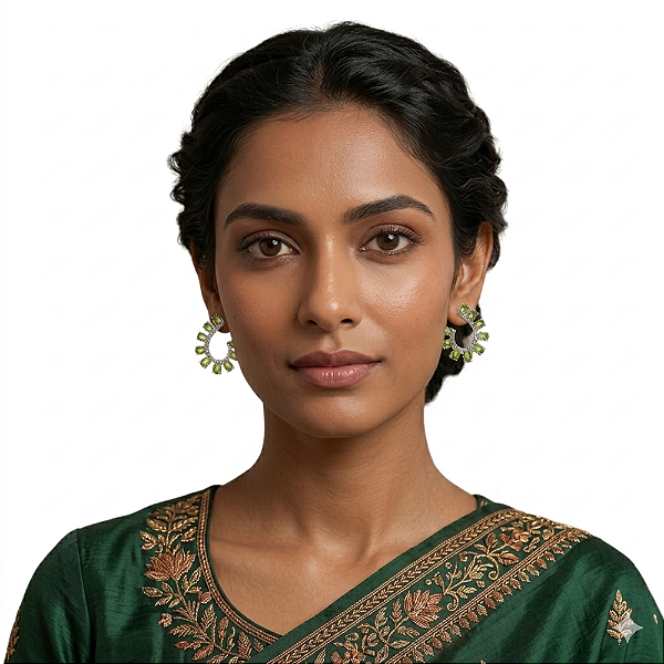 Brinco Semijoia Ear Cuff Ródio Branco com Gotas Verde Oliva