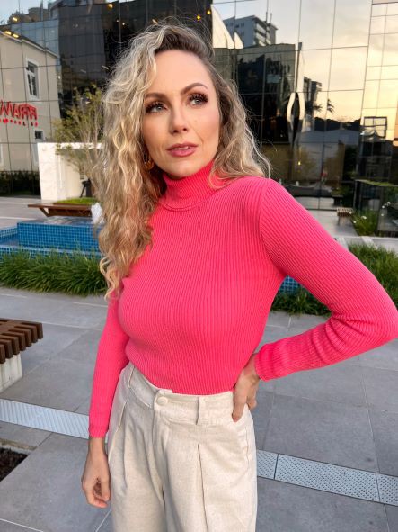 Tricot Cacharrel Iana com Gola Rosa Paris @usemika Feminina