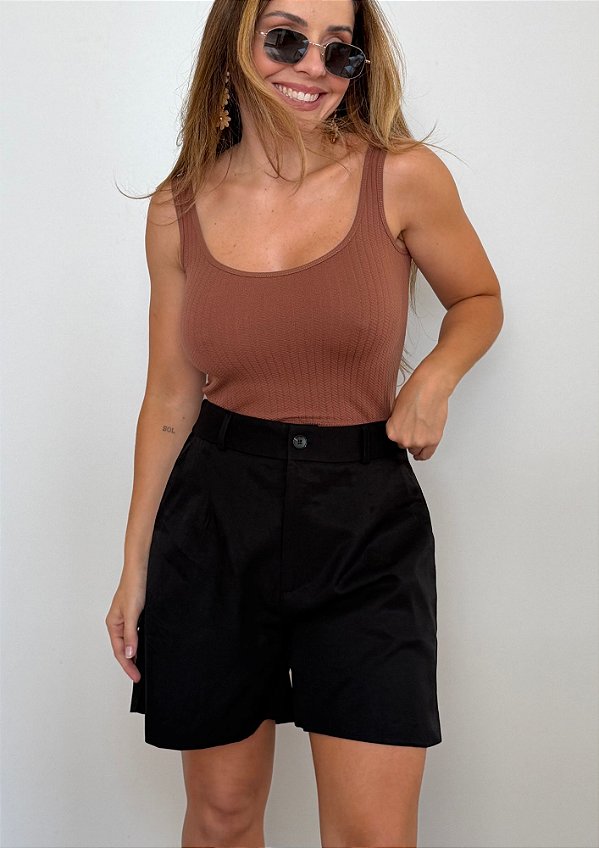Short Tricoline Forrado Com Prega Angela @usemika Feminino