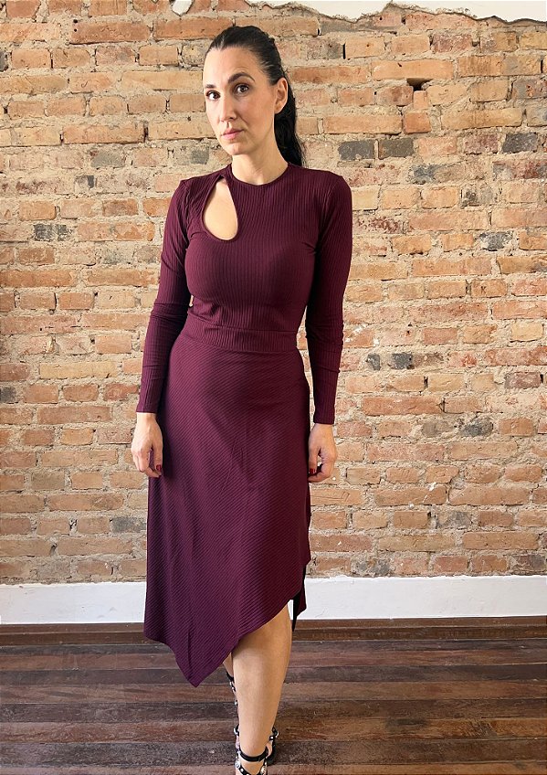 Vestido Canelado Longo com Recorte nas Costas Cátia @usemika Feminino