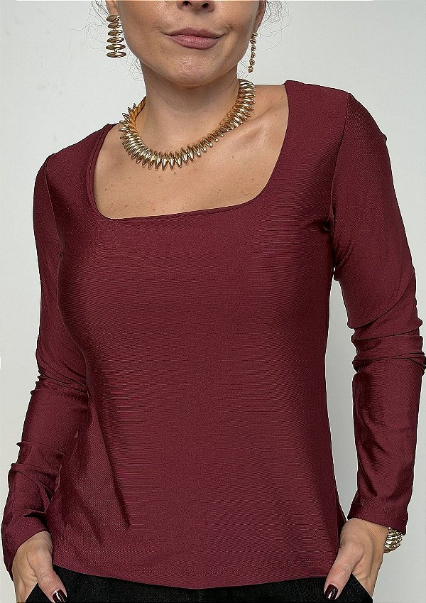 Blusa Suplex Simples Decote Canoa Paola @usemika Feminino