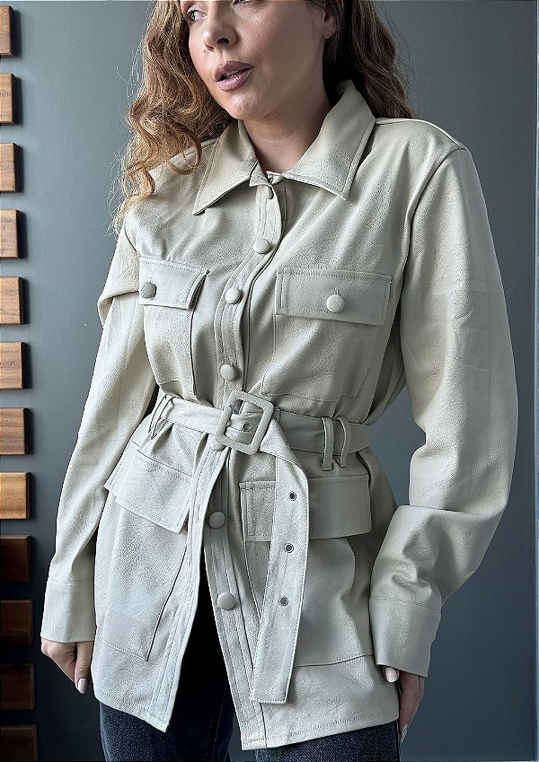 Parka Courino com Bolsos na Frente Adriana @usemika Feminino