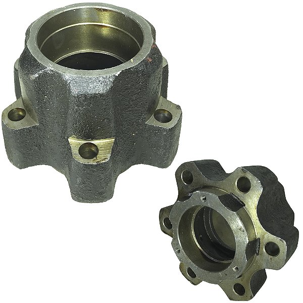 CUBO DE RODA DIANTEIRO COM FURO PASSANTE (6 FUROS - USINIL) TRATOR CBT 2105 - 1000902007