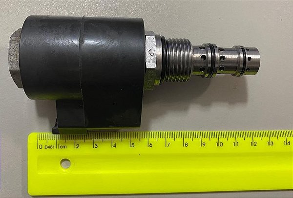 ELETRO VÁLVULA SOLENOIDE 12V DE CONTROLE HIDRÁULICO DA CAIXA DE TRANSMISSÃO FORD /  NEW HOLLAND - 5168054