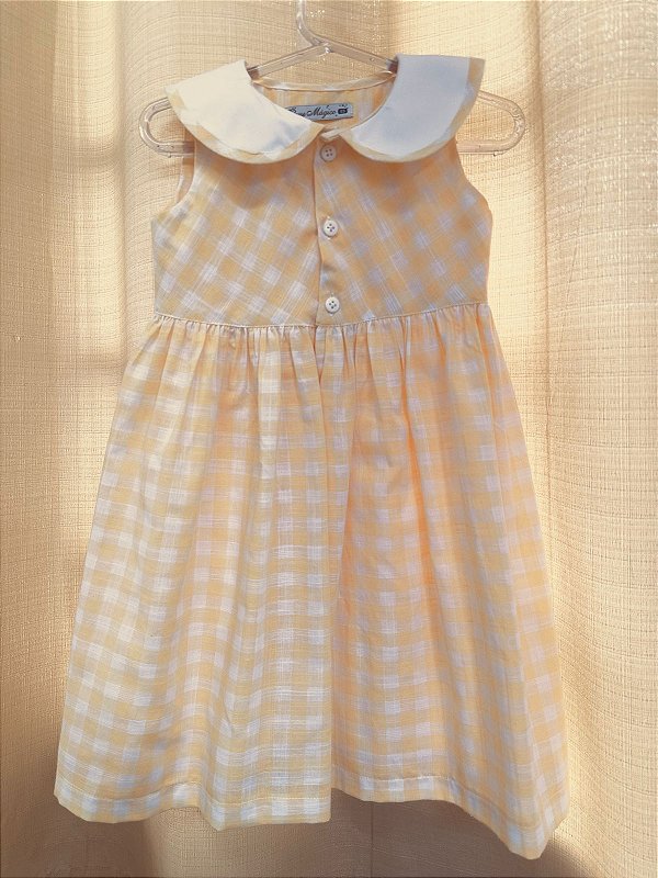 Vestido xadrez amarelo claro