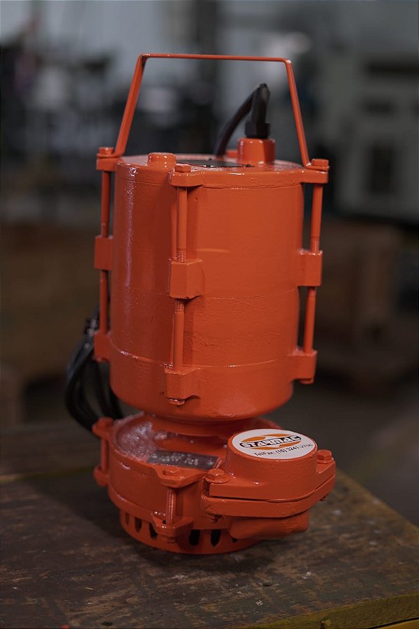 BOMBA SUBMERSIVEL STARMAC US 1000 DE 4,0 CV TRIFASICO