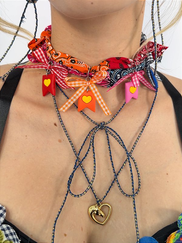 Choker Bandana Colorida Bandeirinha
