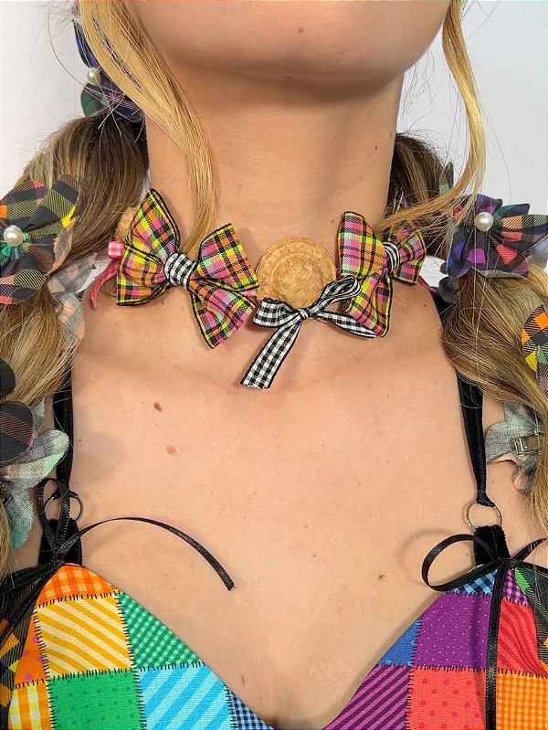 Choker Chapéuzinho Xadrez Preto