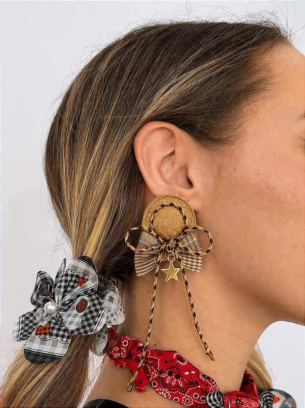 Brinco Chapéu Laçado