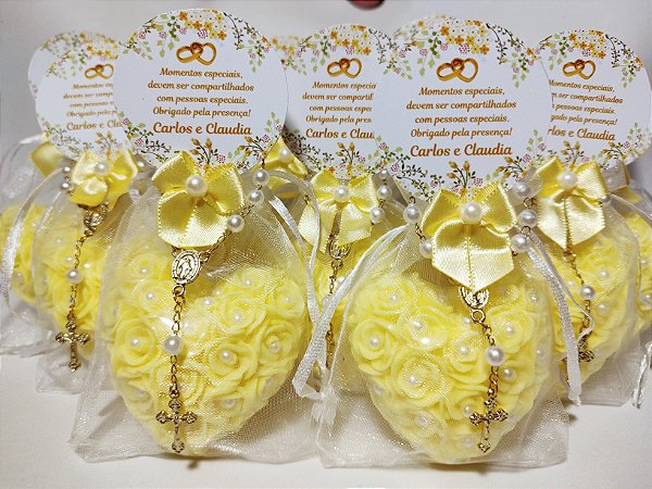 Lembrancinha de Casamento: Sabonete Coração Provence com Mini Terço