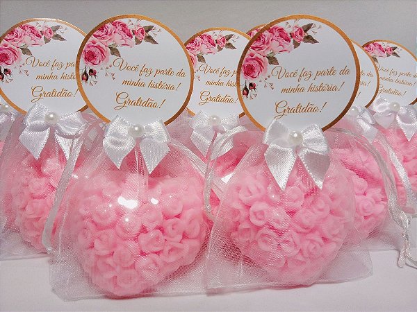 Lembrancinha de Aniversário 70 Anos: Sabonete Coração Floral