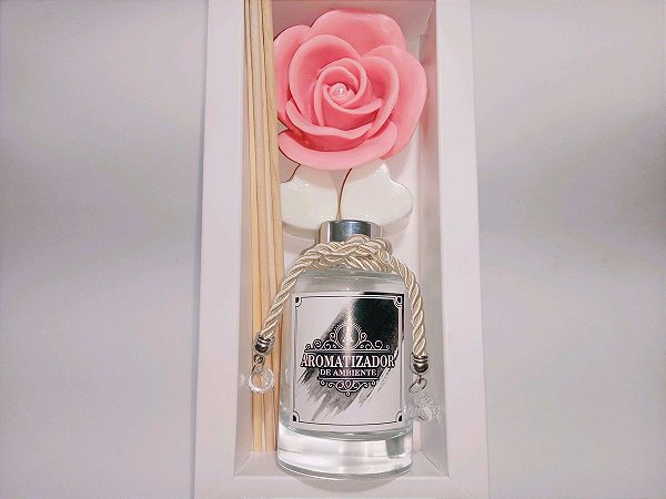 kit Presente de Aniversário: Aromatizador Vidro 100ml com Sabonetes