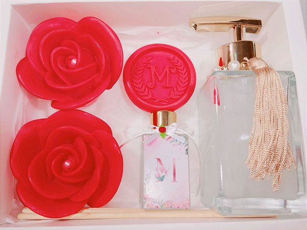 Kit Presente Personalizado: Sabonete Líquido Luxo: Aromatizador e Sabonetes