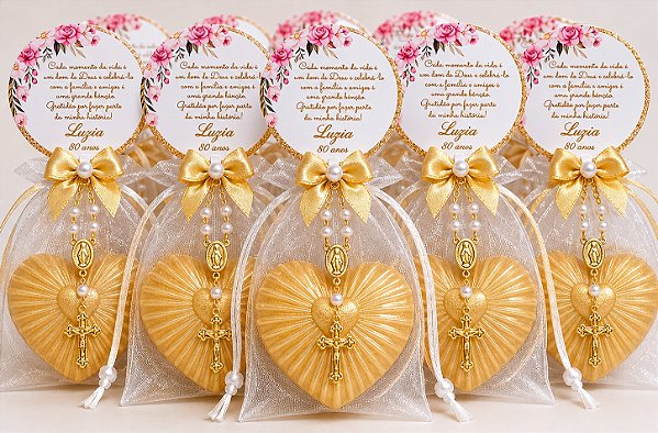 Lembrancinha de Aniversário 80 Anos: Sabonete Coração Luz com Mini Terço