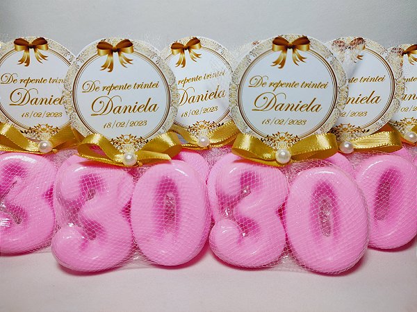 Lembrancinha de Aniversário 50 Anos, Sabonete Número 50 Personalizado - DNA  Aromas - Lembrancinhas e Presentes Personalizados