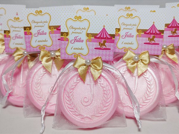 Lembrancinha de Aniversário Infantil: Sabonete Letra Inicial do Nome