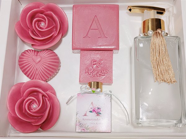 Kit Presente Luxo Personalizado: Sabonete Líquido 250ml: Aromatizador Cubo e Sabonetes