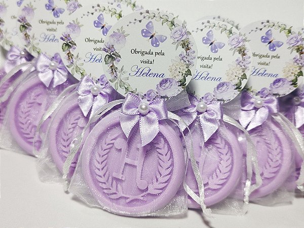 Lembrancinha de Nascimento Menina: Sabonete Letra Inicial do Nome