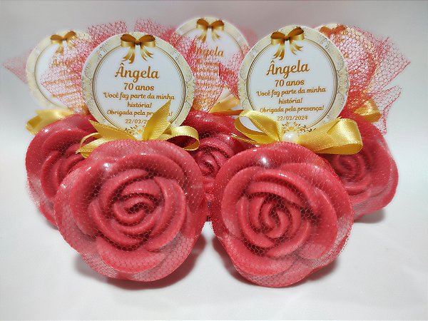 Lembrancinha de Aniversário 70 Anos: Sabonete Rosa Charme Perfumada