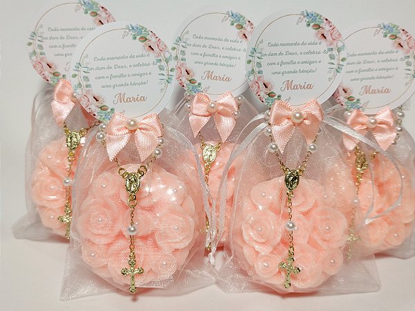 Lembrancinha 80 Anos: Sabonete Provence Rosas com Mini Terço