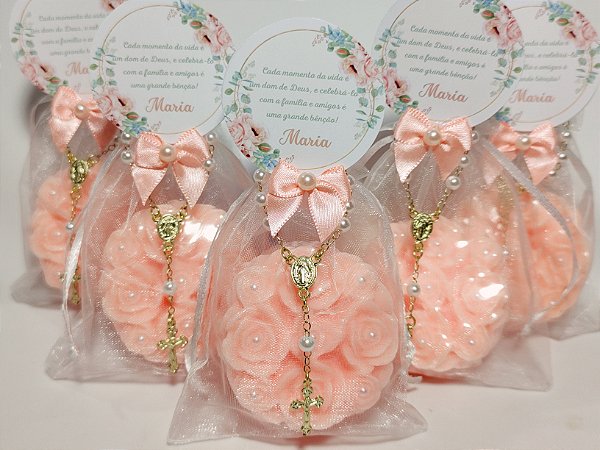 Lembrancinha 80 Anos: Sabonete Provence Rosas com Mini Terço