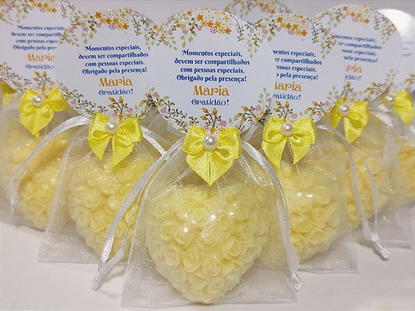 Lembrancinha de Aniversário: Sabonete Coração Floral Perfumado